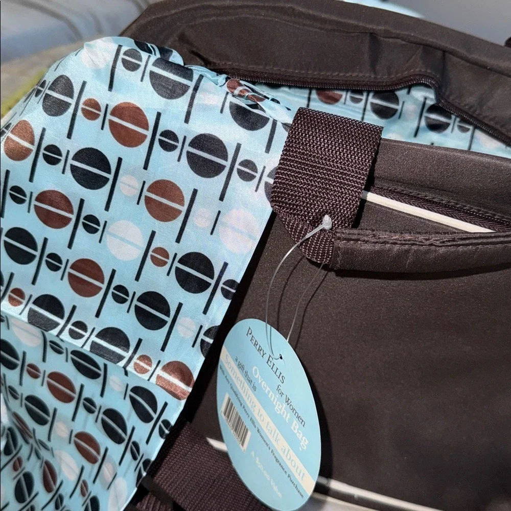 Perrry  Elllis‎ Brown Men's Bag with Cream Accents